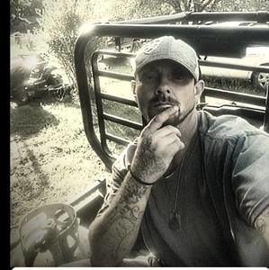 Meet your Posher, Derick